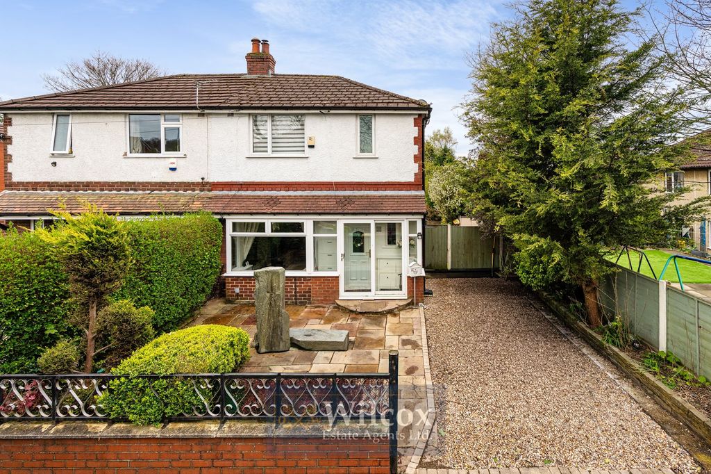 Property photo 1 of 25