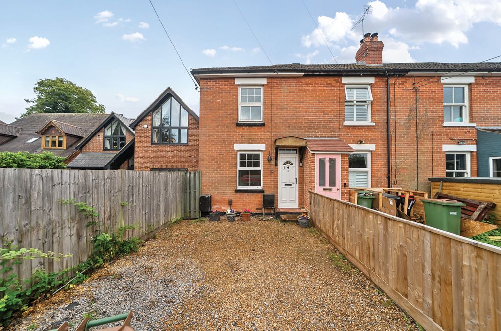 Property photo 1 of 13 1302247-27-684Ae9...