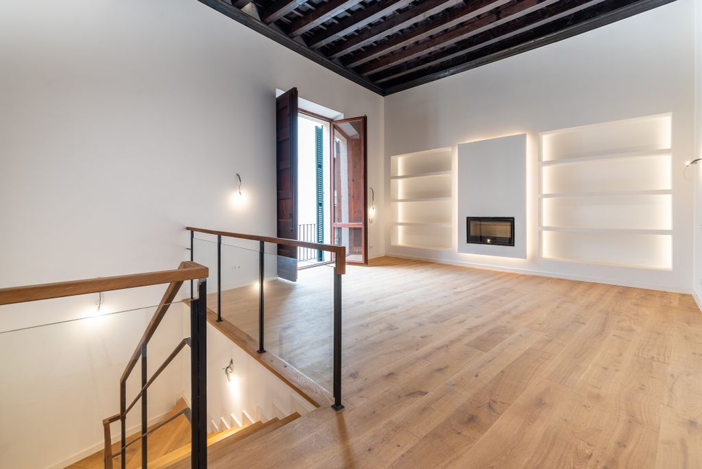 Property photo 1 of 15 61795 -4 Web-4.Jpg