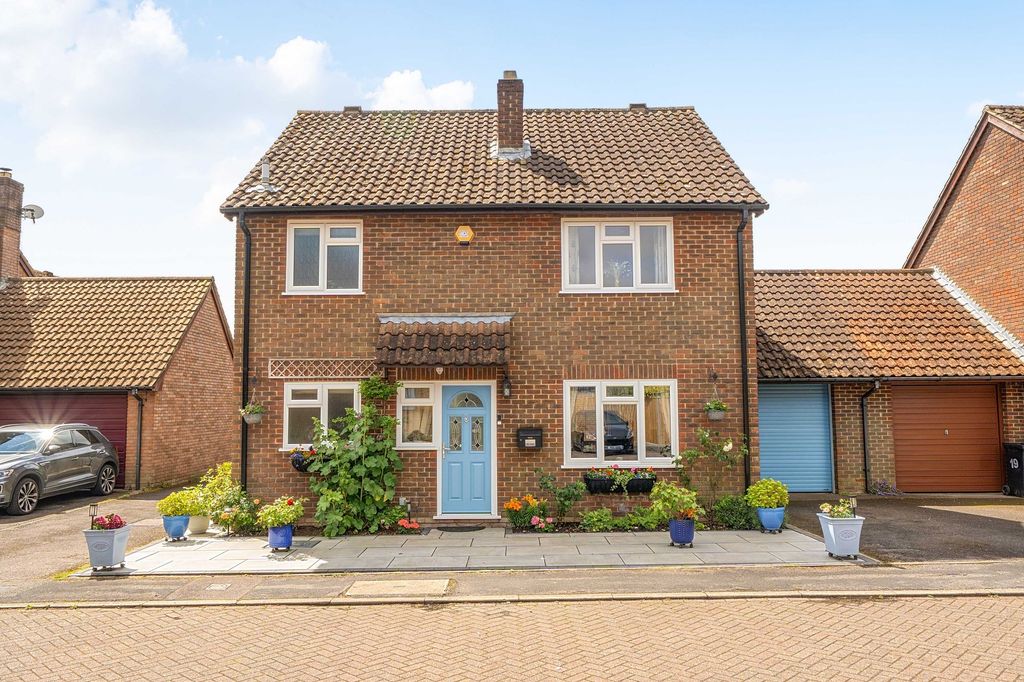 Property photo 1 of 24