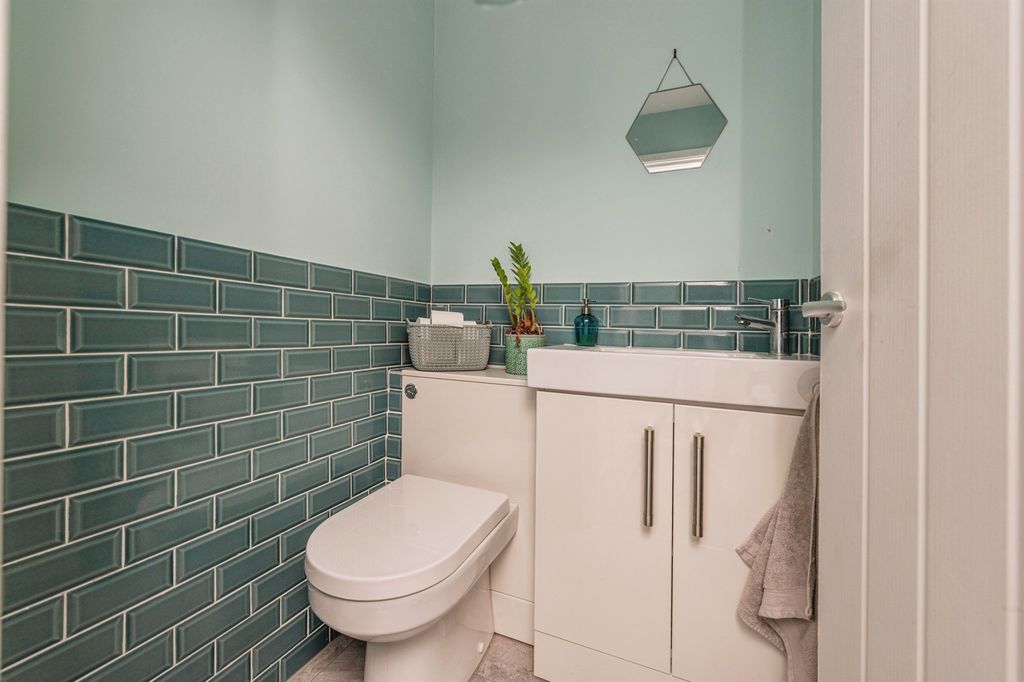 Additional image 9 of 3 bed semi-detached house for saleLascelles Road, Heckmondwike WF16