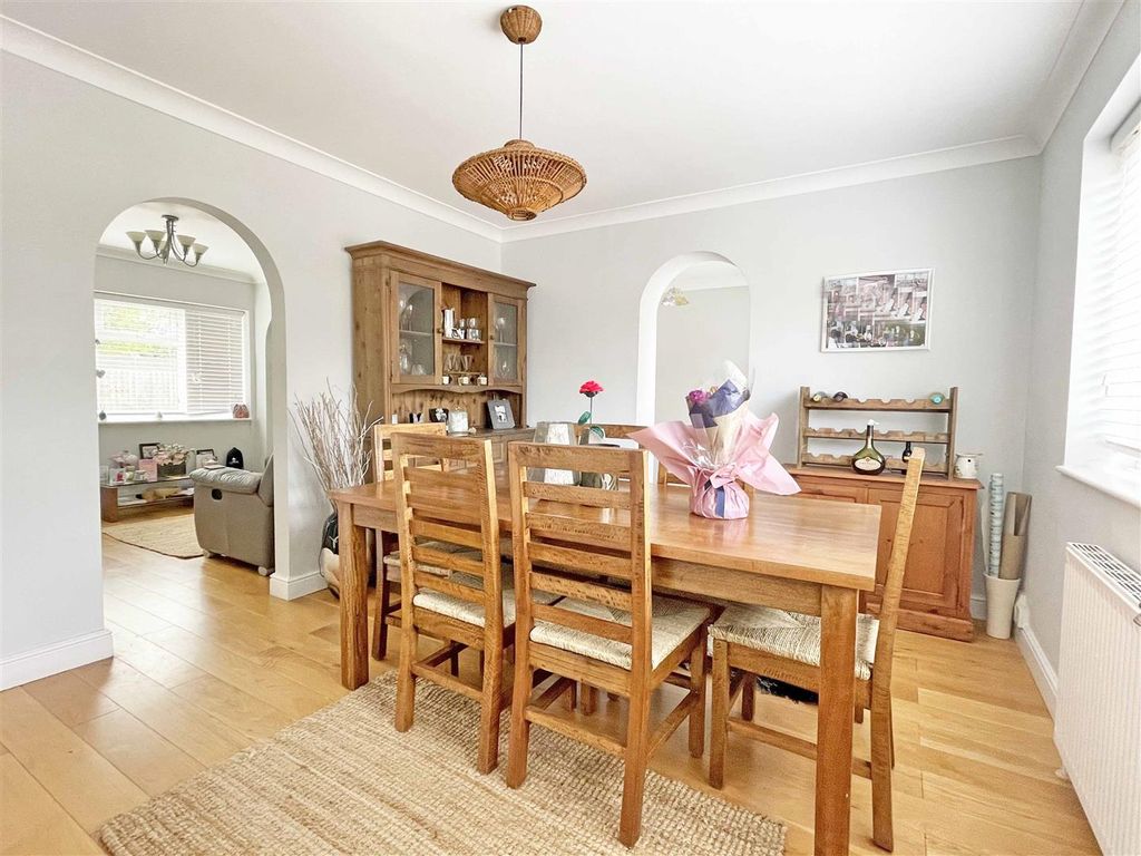 Property photo 3 of 21 Dr.Jpg