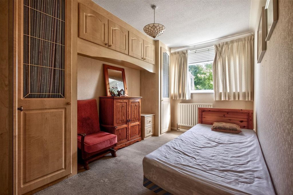Additional image 11 of 3 bed flat for saleThe Glen, Sheffield S10