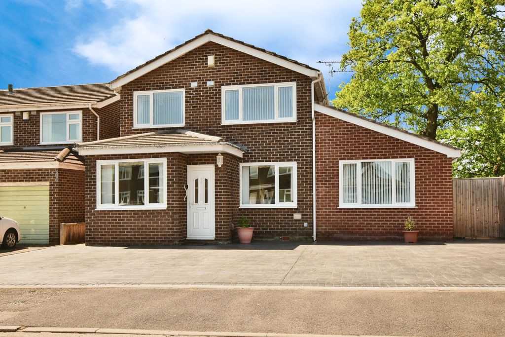 Property photo 1 of 15