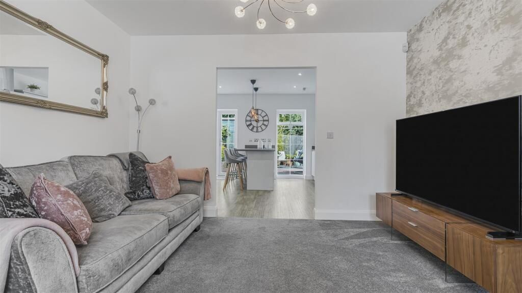 Property photo 2 of 17 Image 2