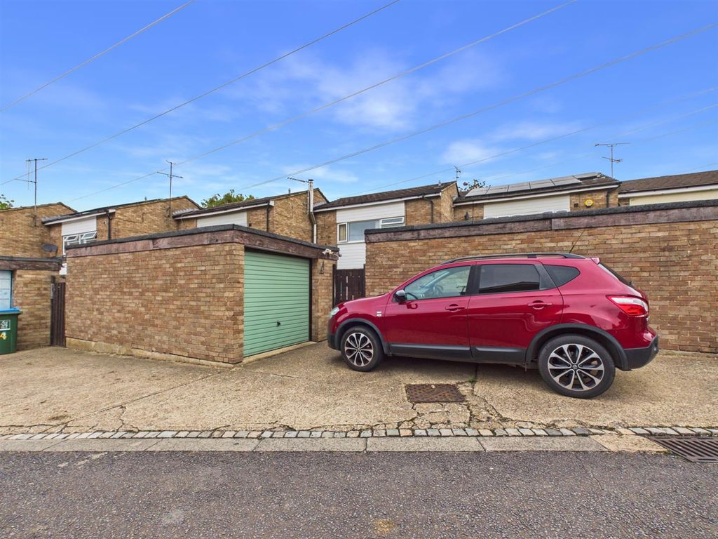 Property photo 1 of 15 Cam03851G0-Pr0047-Still003.Jpg