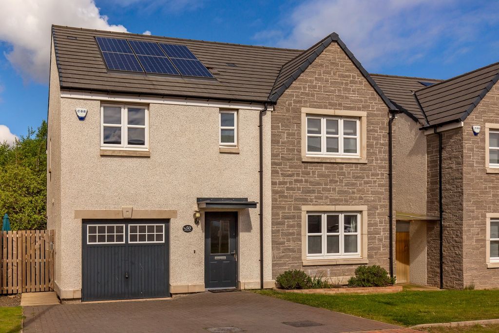 Property photo 1 of 26 4211600