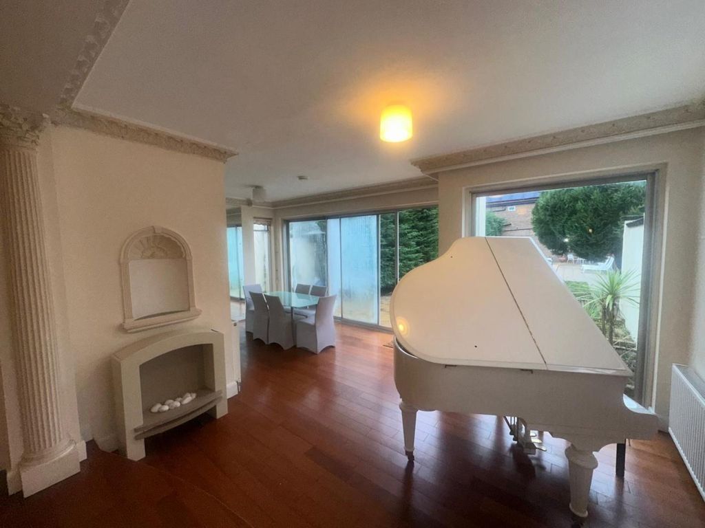 Property photo 3 of 14 Whatsapp Image 2026-01-19 At 15.30.45 (1).Jpeg