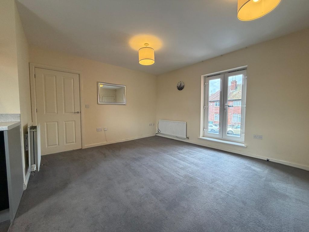 Property photo 2 of 20 Front