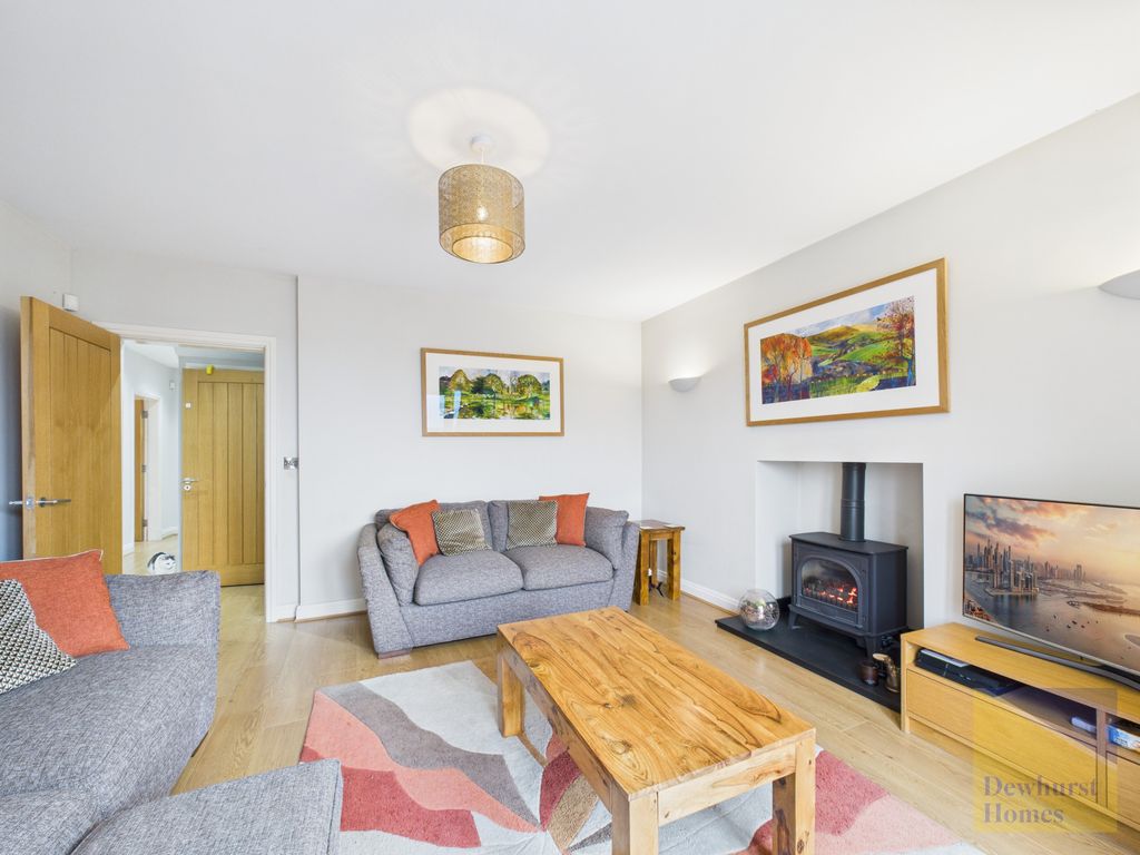 Property photo 3 of 19