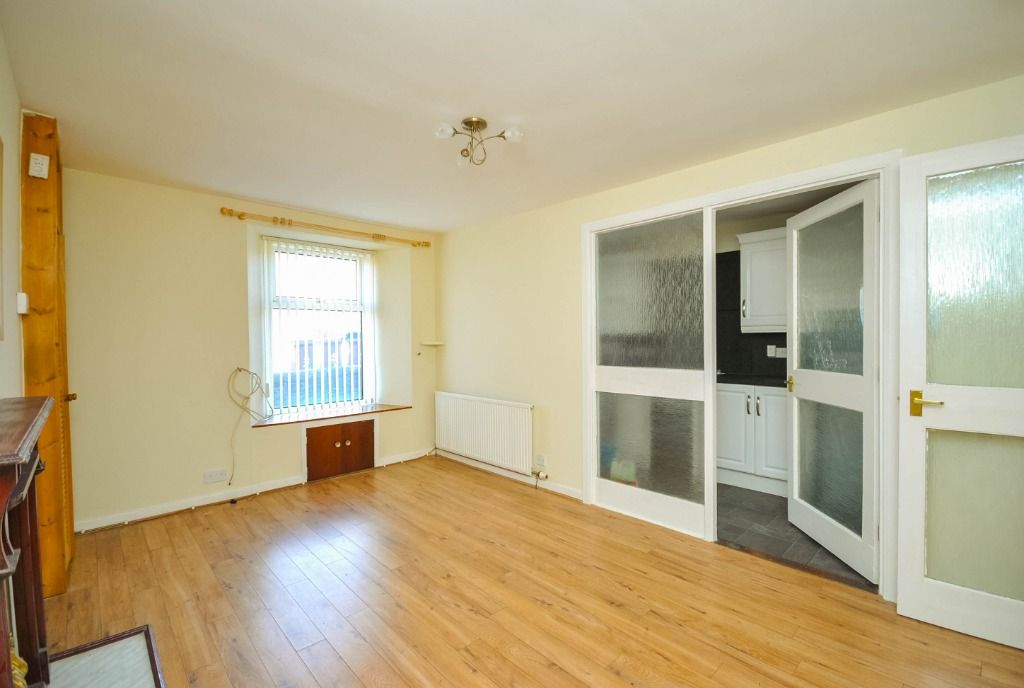 Property photo 3 of 18 Photo 3