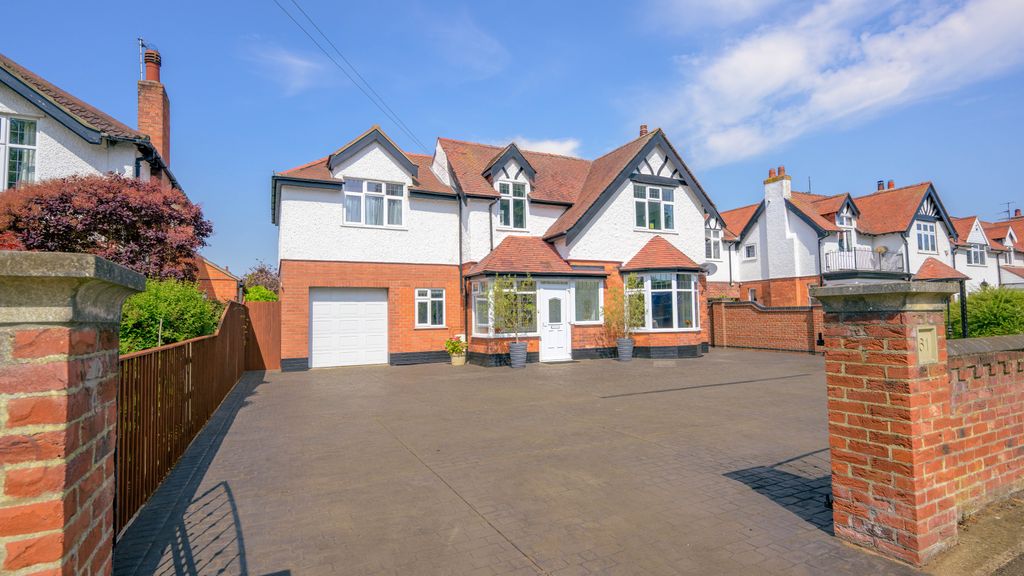 Property photo 1 of 55