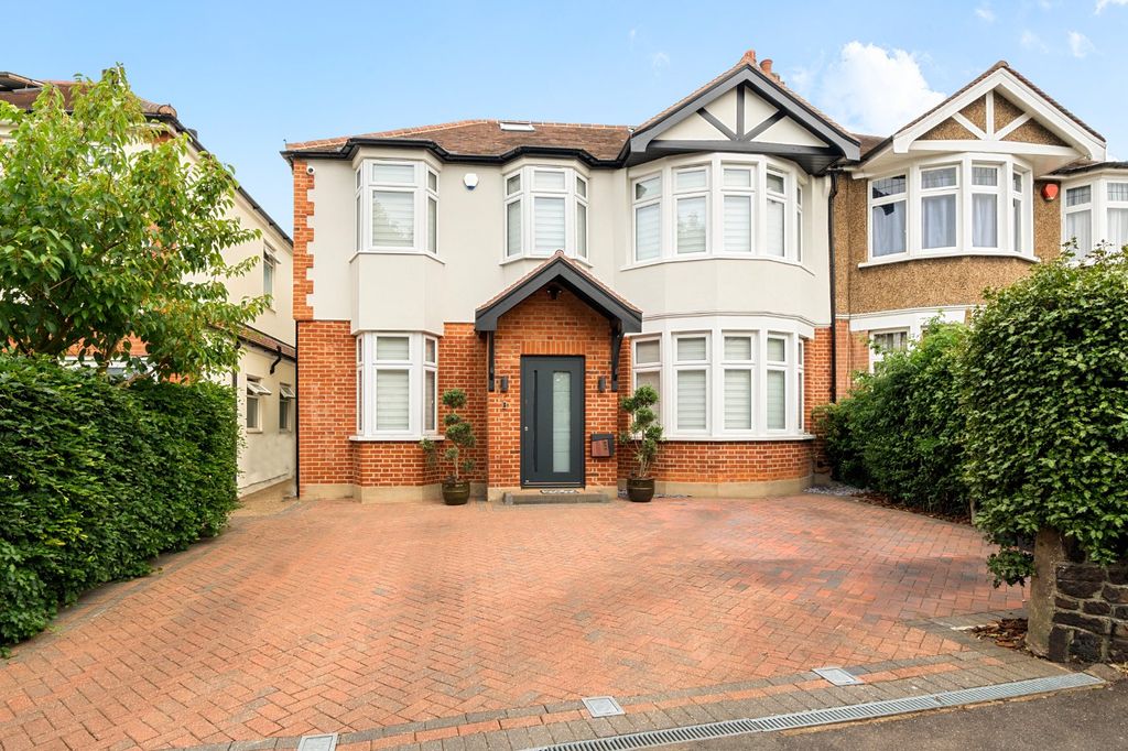 Property photo 1 of 28 Picture No. 06