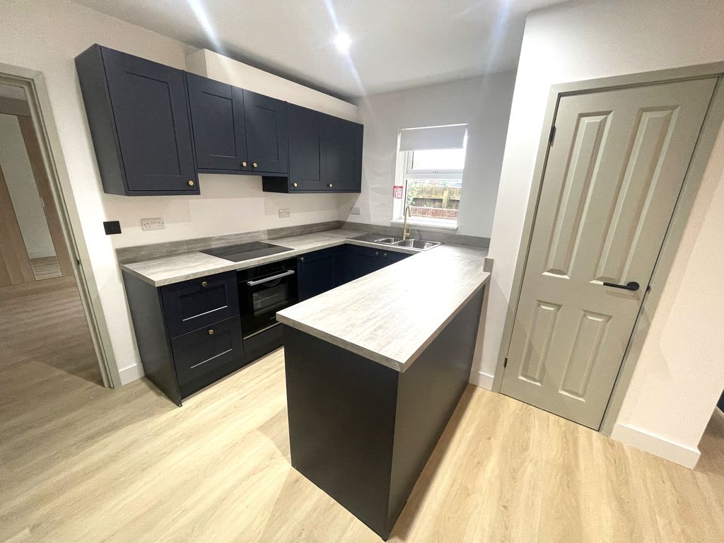 Property photo 2 of 7 Img_6013