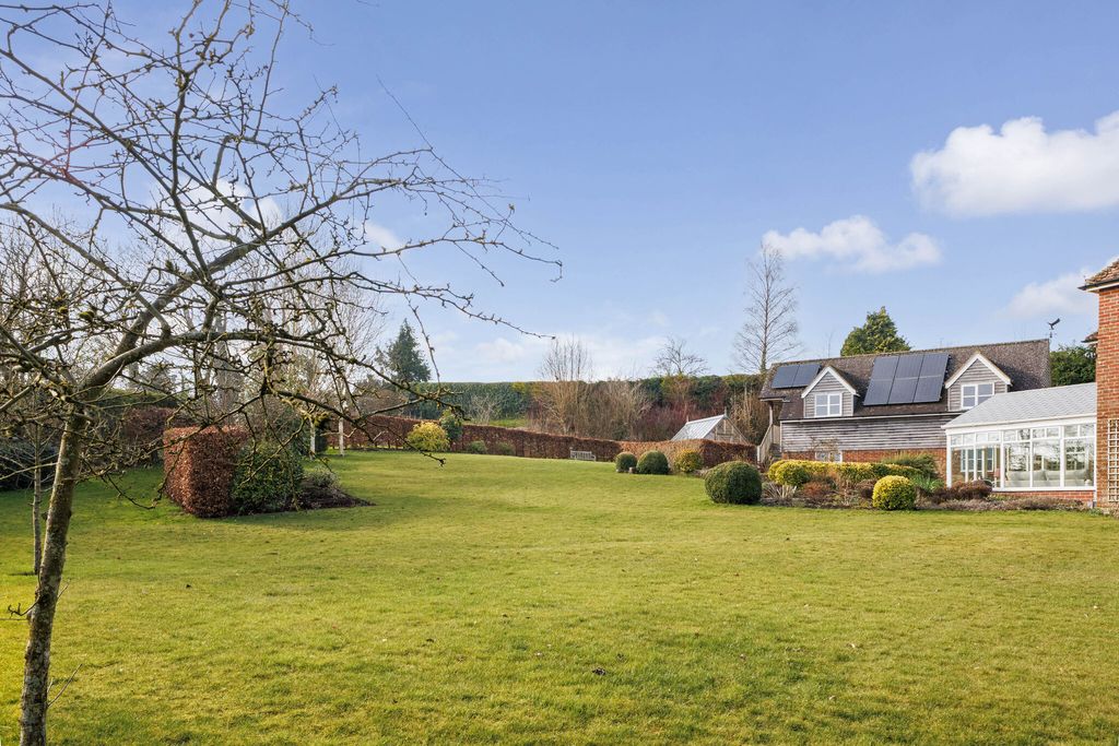 Property photo 3 of 17