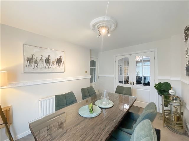Property photo 3 of 21 Dining Room