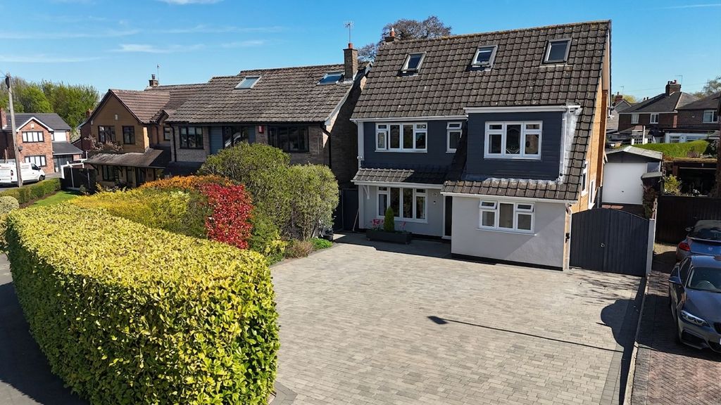 Property photo 1 of 34