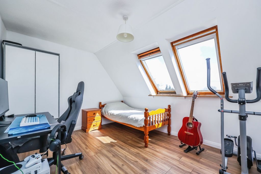 Additional image 12 of 3 bed detached house for saleLawn Close, Heanor DE75