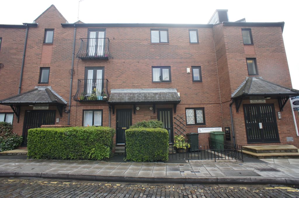 Property photo 1 of 9 9