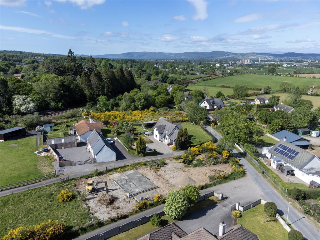 Property photo 2 of 5 Dji_0909.Jpg