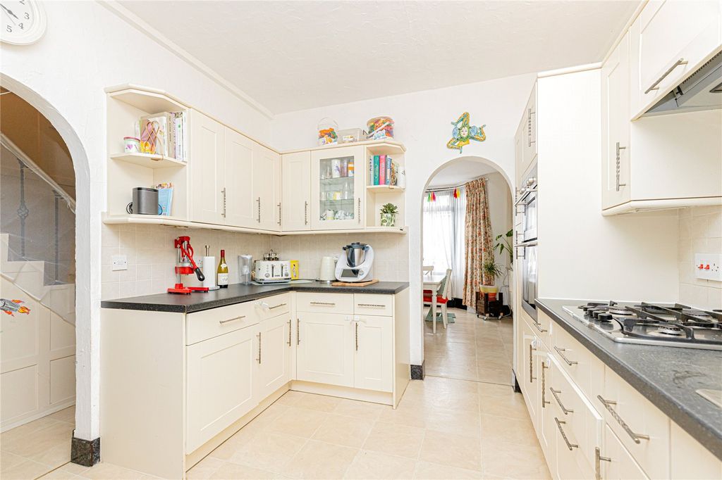 Property photo 2 of 18 Picture No. 07