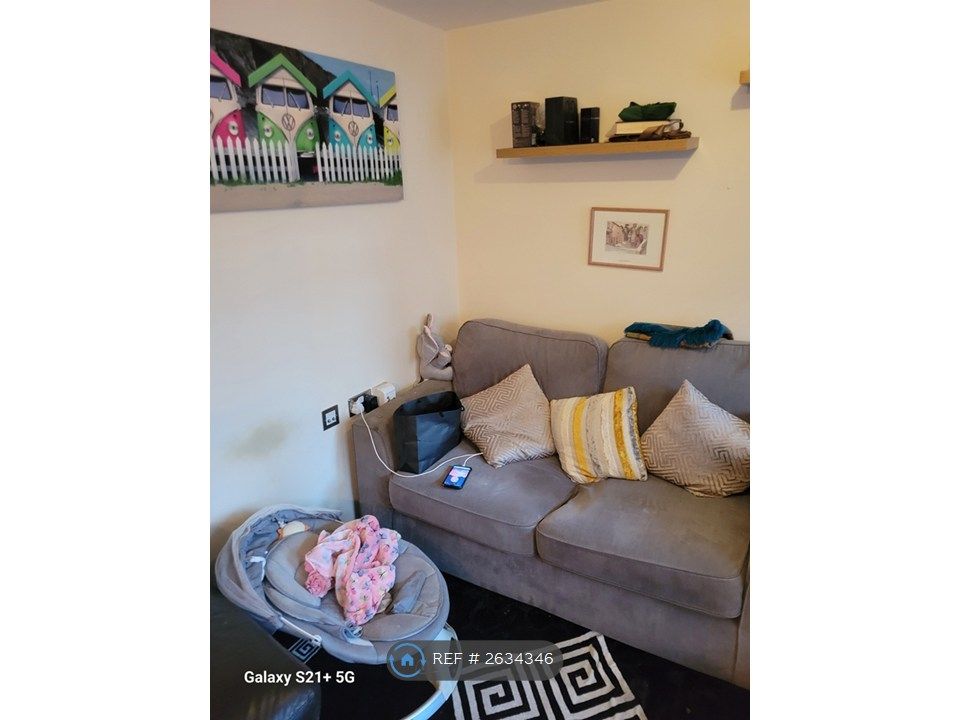 Property photo 2 of 4
