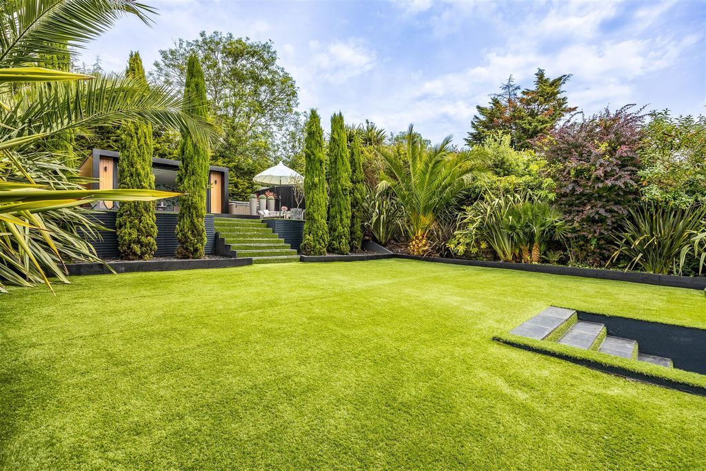 Property photo 3 of 42 Rear Garden