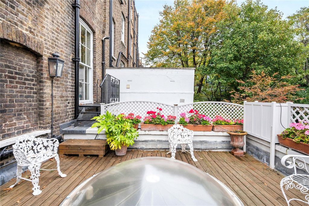 Property photo 3 of 26 Picture No. 46