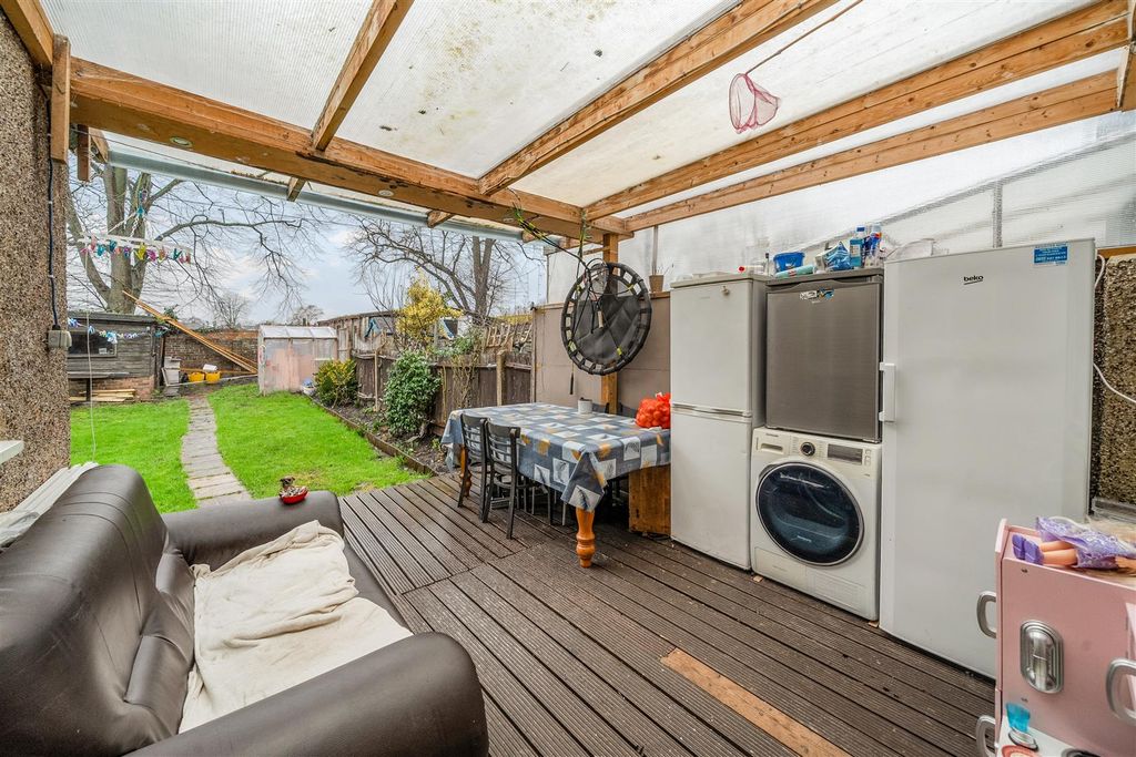 Additional image 22 of 4 bed end terrace house for saleSouthcote Avenue, Feltham TW13