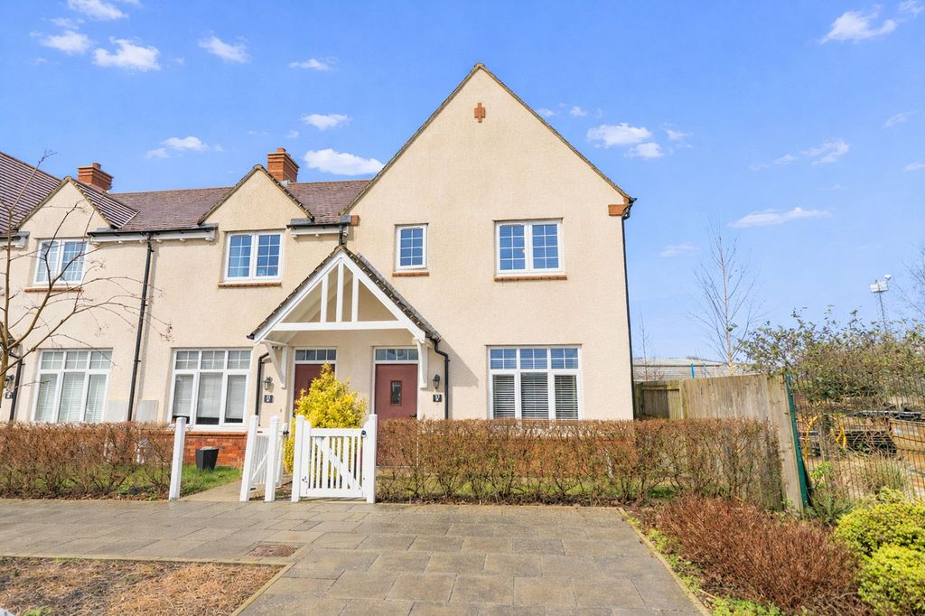 Property photo 1 of 24