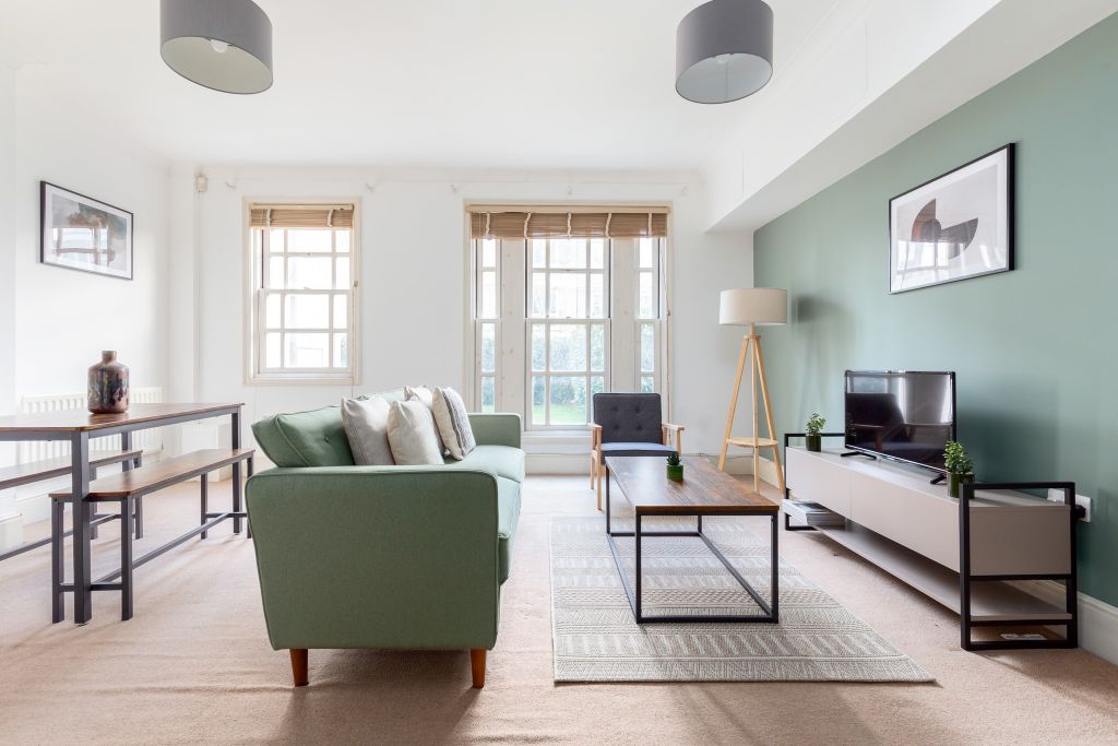 Property photo 1 of 19 Living Room