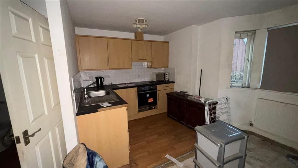 Property photo 2 of 4