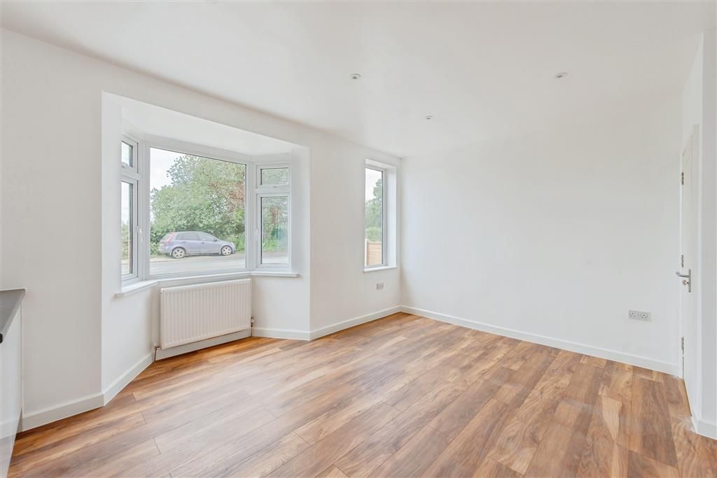 Property photo 2 of 15 Living Room