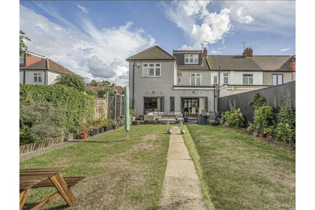 Property photo 3 of 35 Rear Garden
