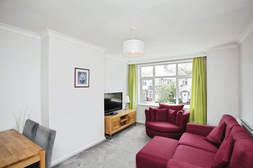 Property photo 2 of 15