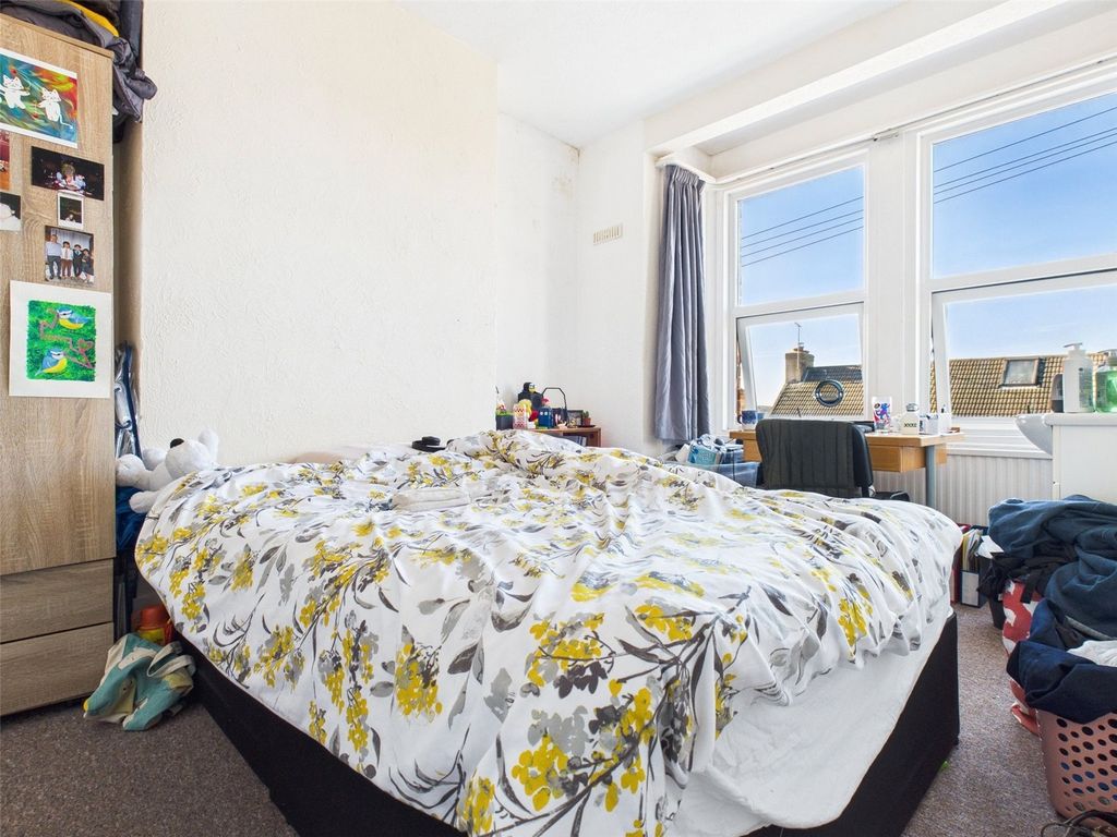 Property photo 3 of 12 Bedroom