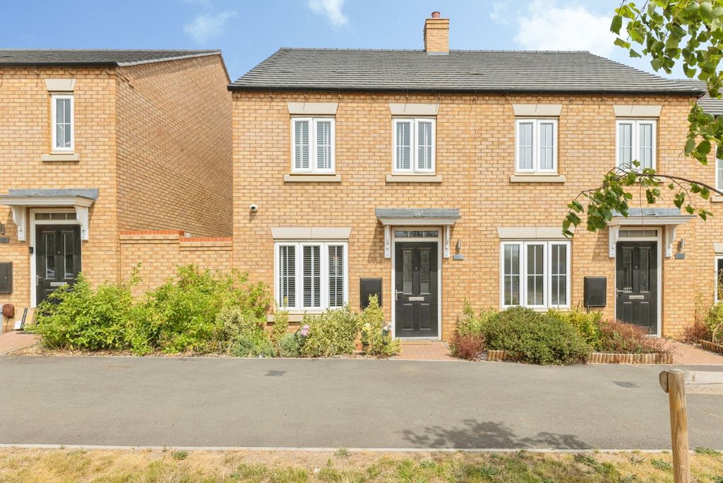 Property photo 1 of 11 Pbox-Img.Jpg