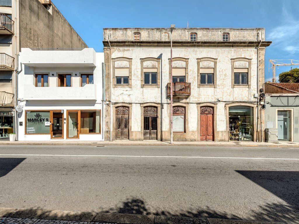 Property photo 1 of 31 Building In The Historic Centre Of Vila Do Conde