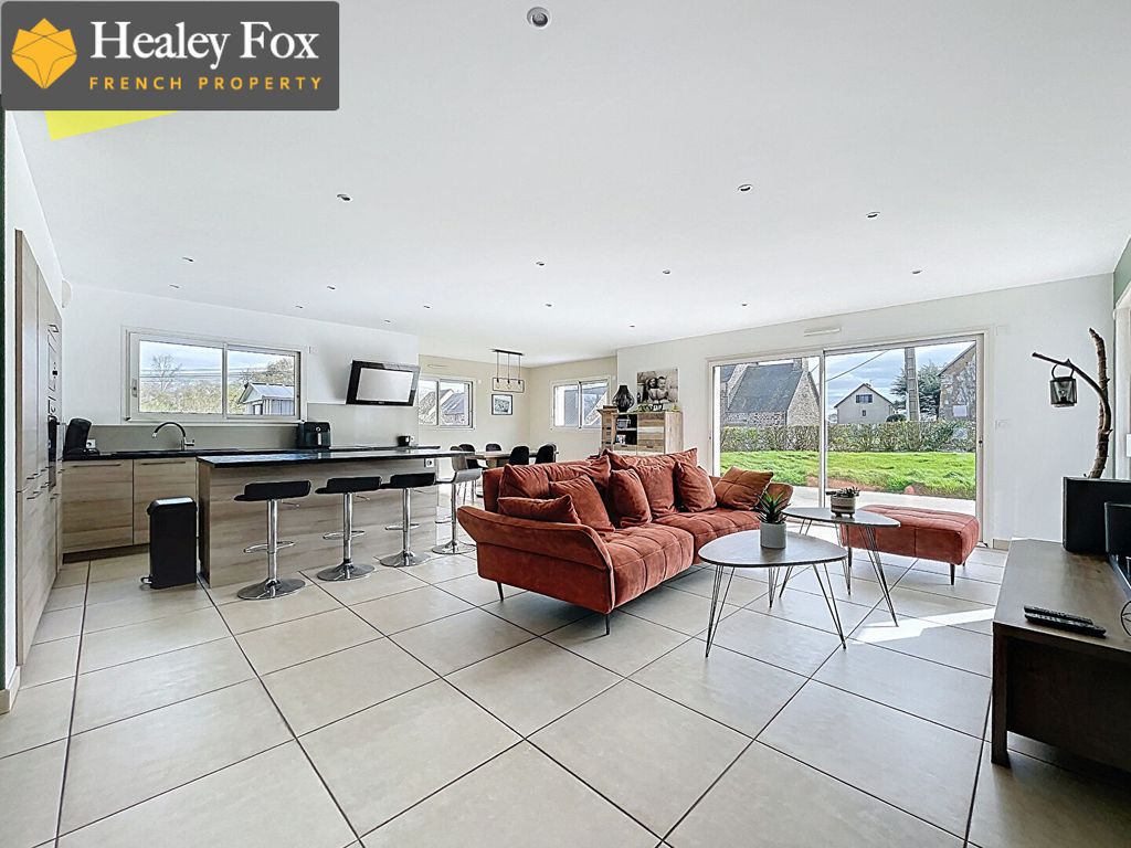 Property photo 2 of 8