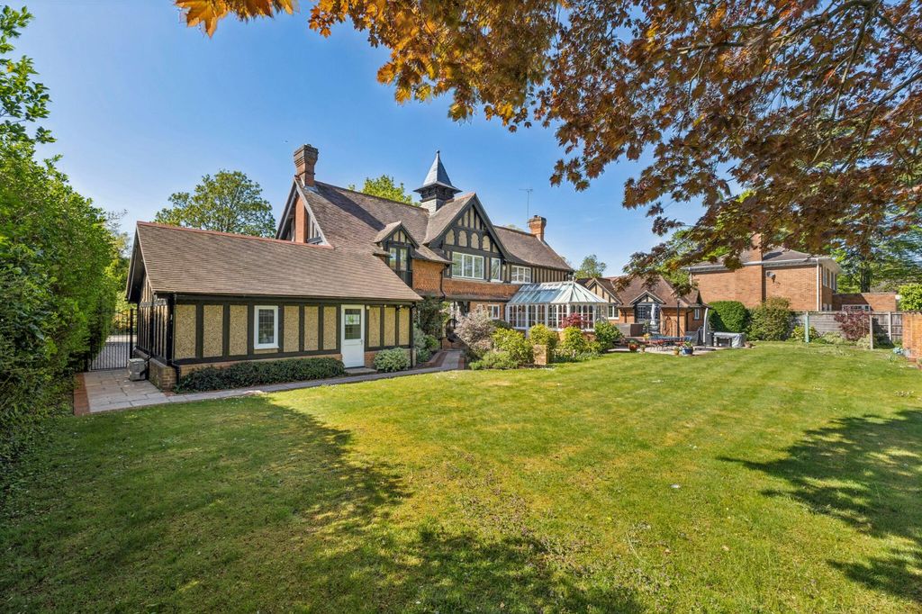 Additional image 19 of 4 bed detached house for saleCourt Road, Maidenhead, Berkshire SL6