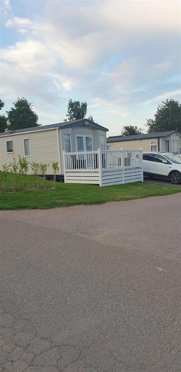 Property photo 1 of 54 19Smug1.Jpg