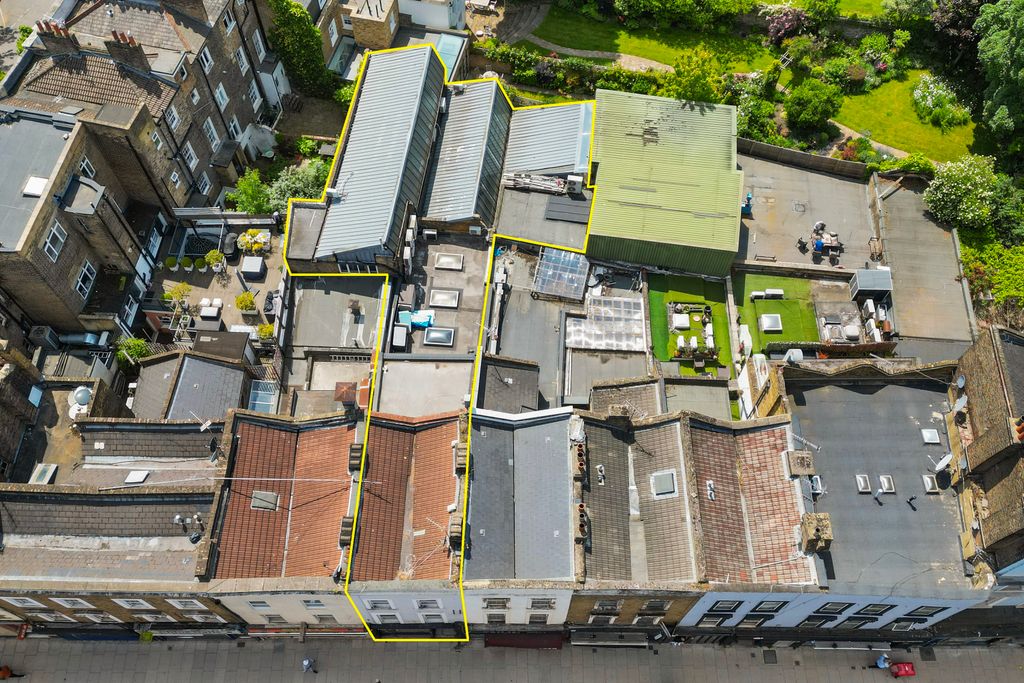 Property photo 2 of 14 89 Holloway Road, Islington, London N7 8Lt