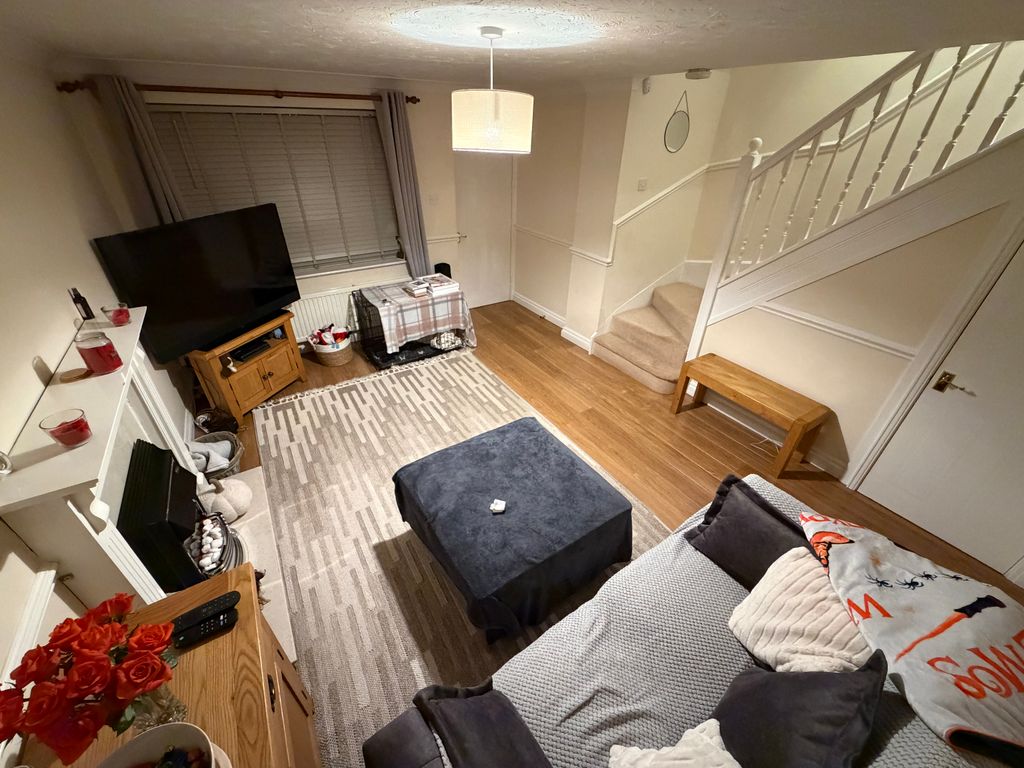 Property photo 3 of 17