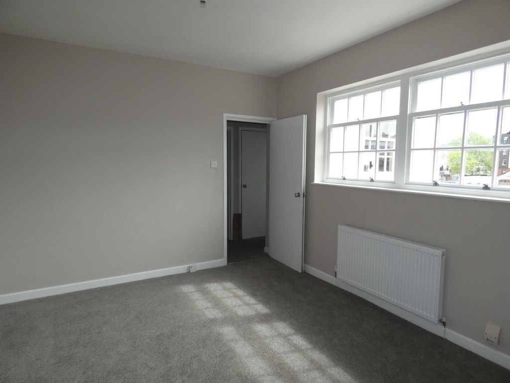 Property photo 3 of 4 Picture 3