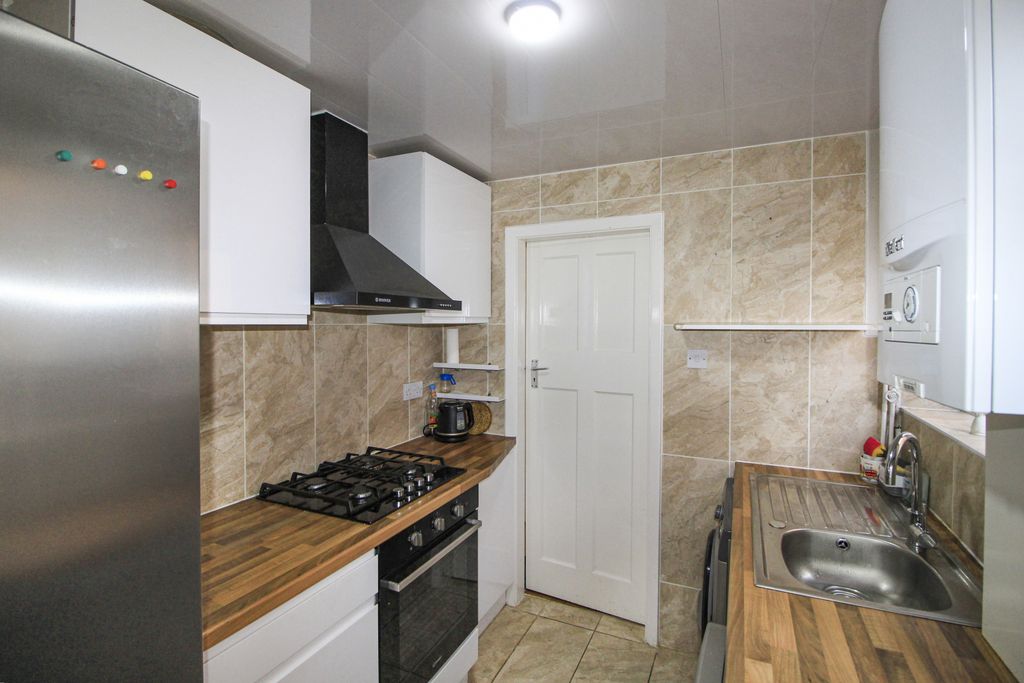 Property photo 2 of 13 Gallery