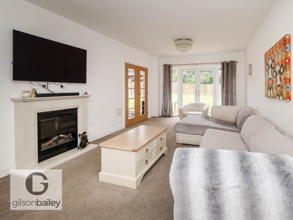 Property photo 3 of 36