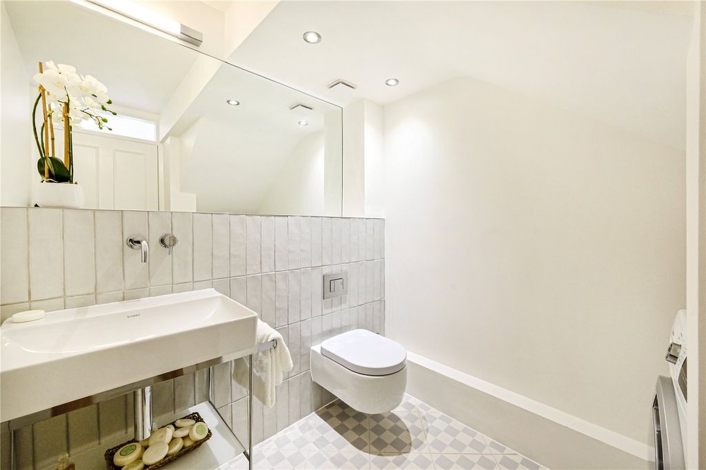 Property photo 3 of 20 Picture No. 17