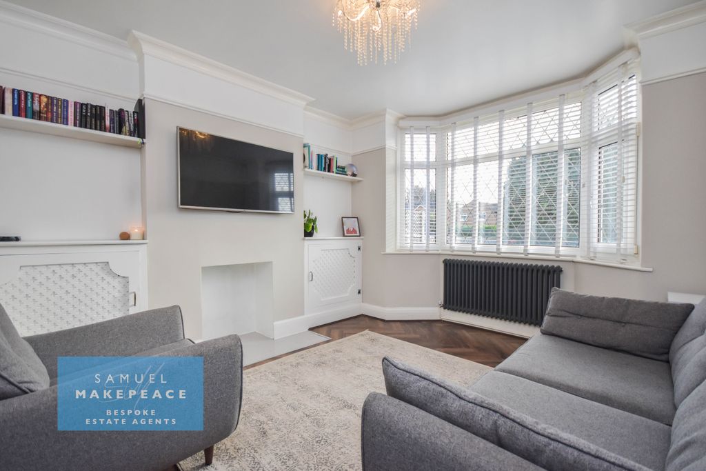 Property photo 2 of 27 Gallery