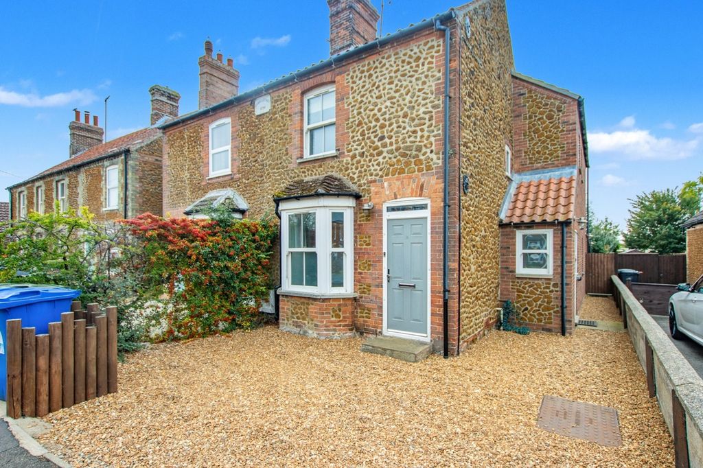 Property photo 1 of 30 4539191