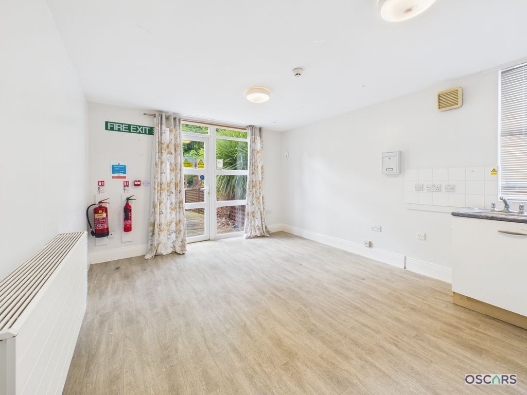 Additional image 19 of 7 bed flat for saleHymers Avenue, Hull HU3